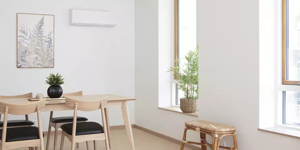 toshiba-polar-hvit-i-spisestua